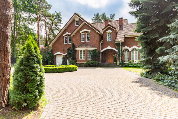 Best Driveway Paving Contractor  in Highlands, NC